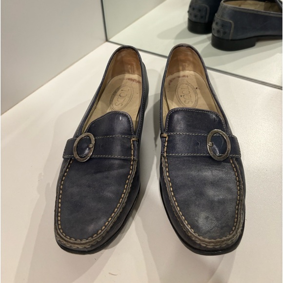 Tod’s navy blue loafer/driving shoe - Picture 1 of 6